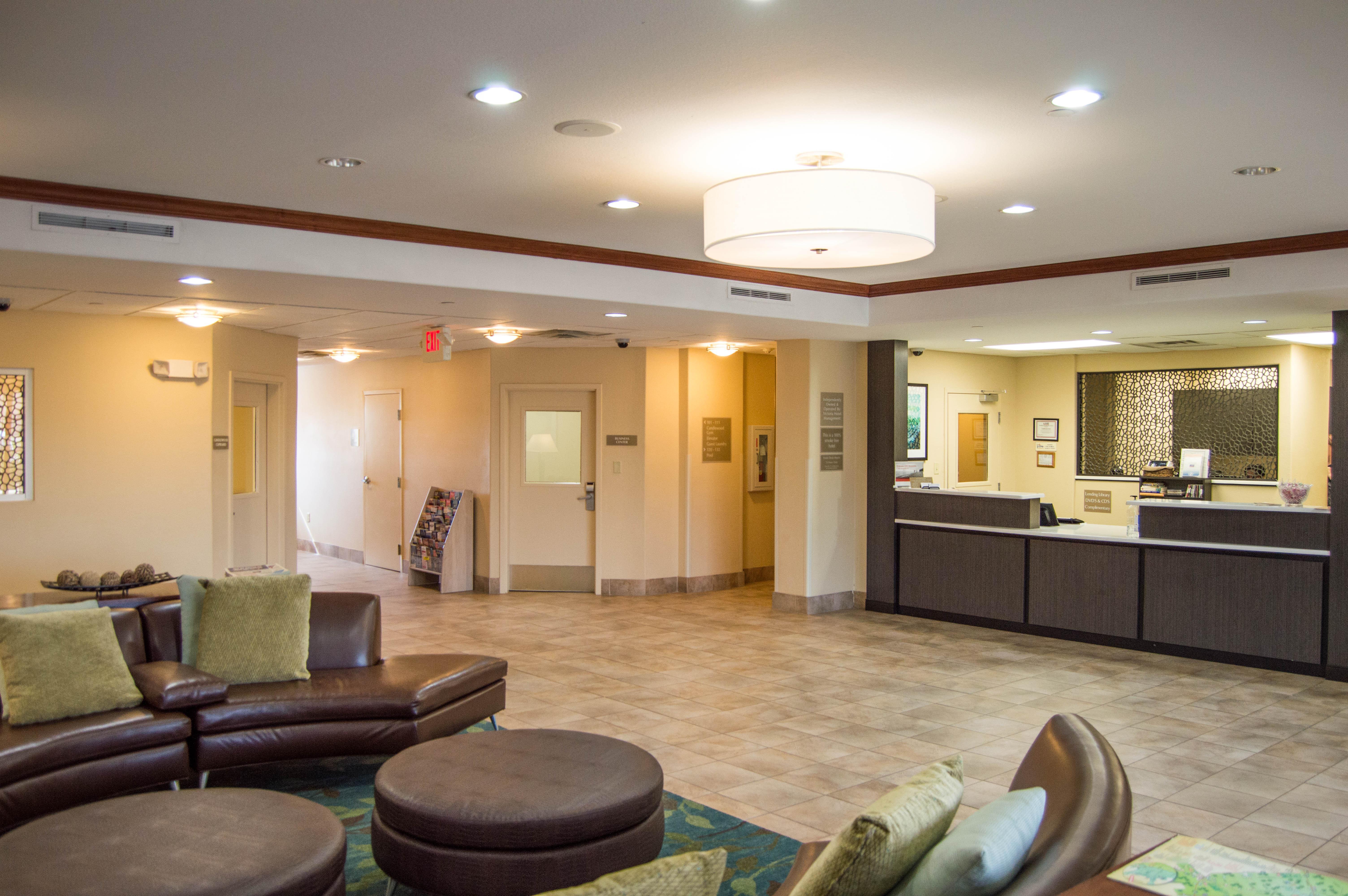 Candlewood Victoria By Ihg Eksteriør bilde