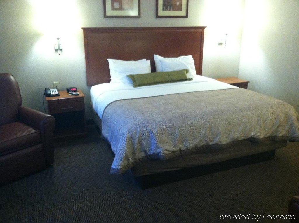 Candlewood Victoria By Ihg Eksteriør bilde